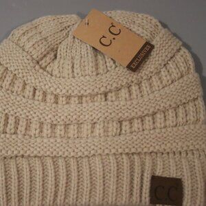 C.C Trendy Warm Chunky Soft Stretch Cable Knit Beanie Skully Beige NWT